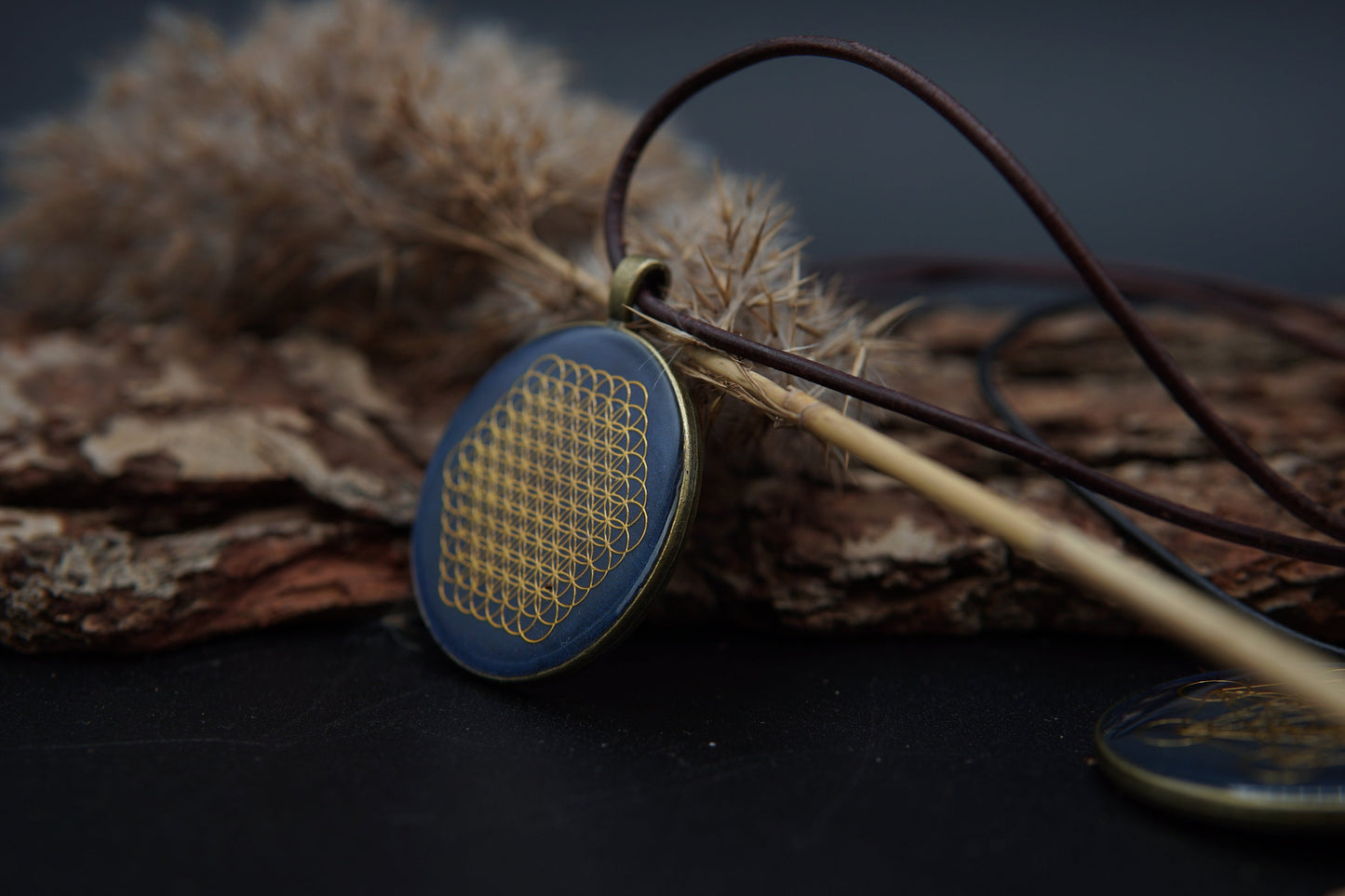 Flower of Life Orgonite Amulet – Talisman for Women – Blue Bronze Design