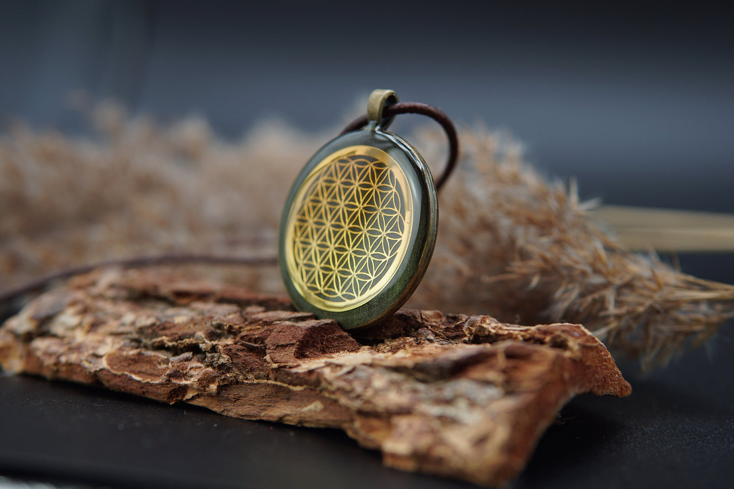 Orgonite Amulet Flower of Life – Jade Green Bronze Sacred Geometry Jewelry