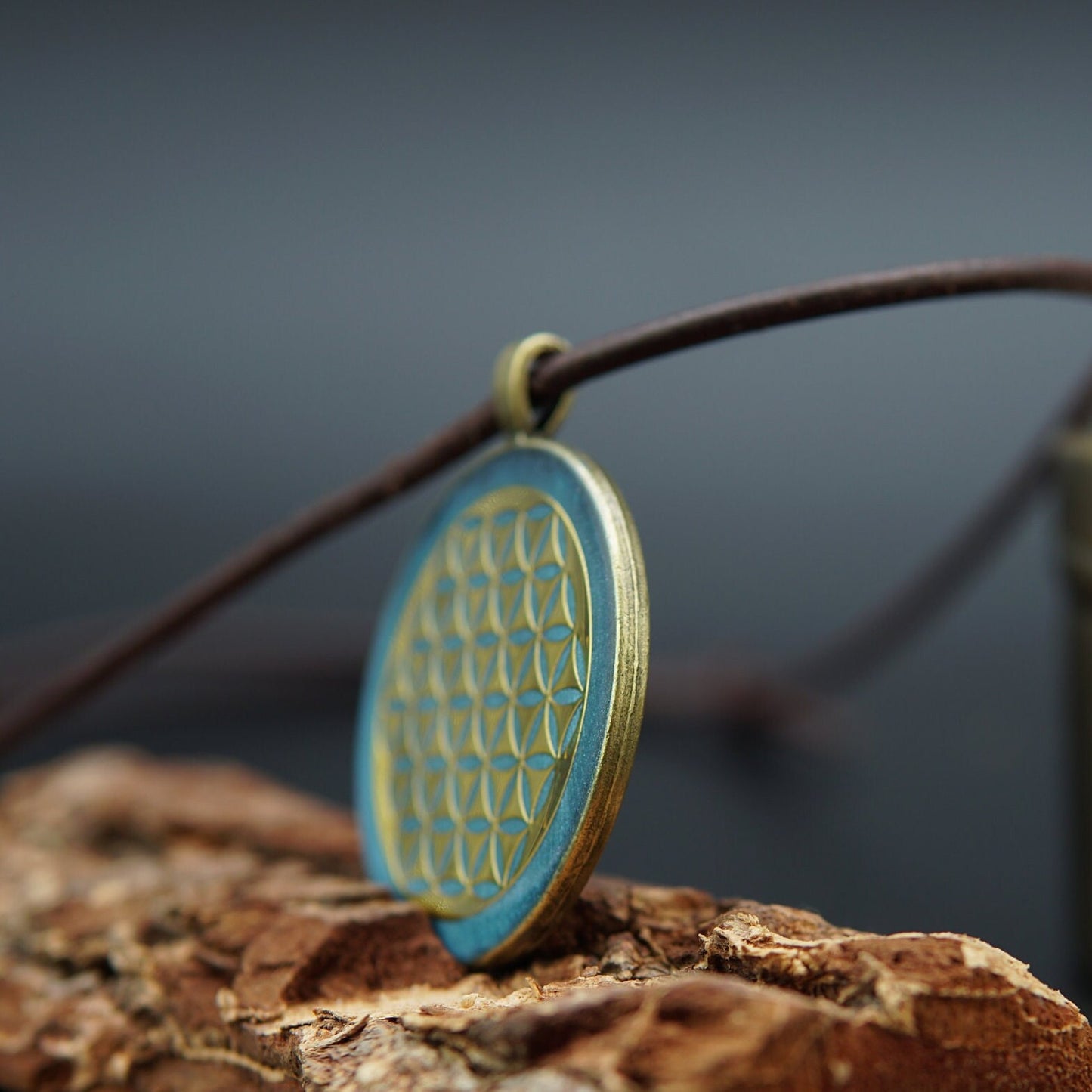 Blume des Lebens Orgonit – Vishuddha Chakra – Schmuck für Selbstausdruck