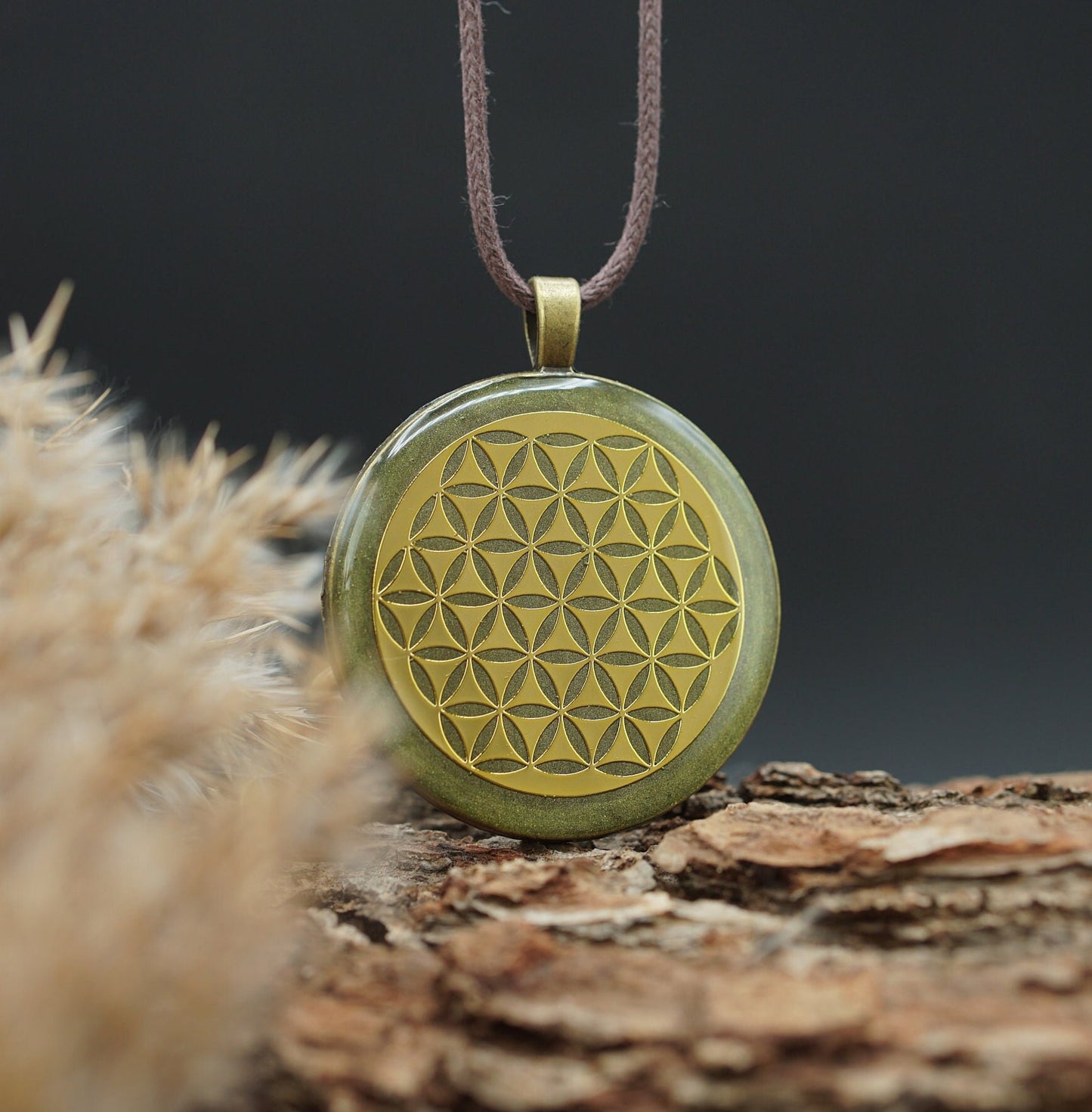 Blume des Lebens Orgonit – Anahata Chakra Talisman – Spiritueller Energieanhänger