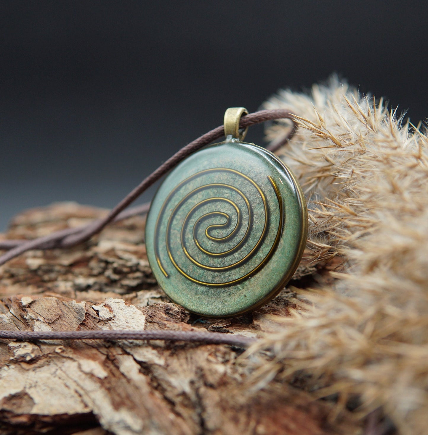 Kosmische Spirale Orgonit Amulett – Heilende Energie & Schutz mit Heiliger Geometrie