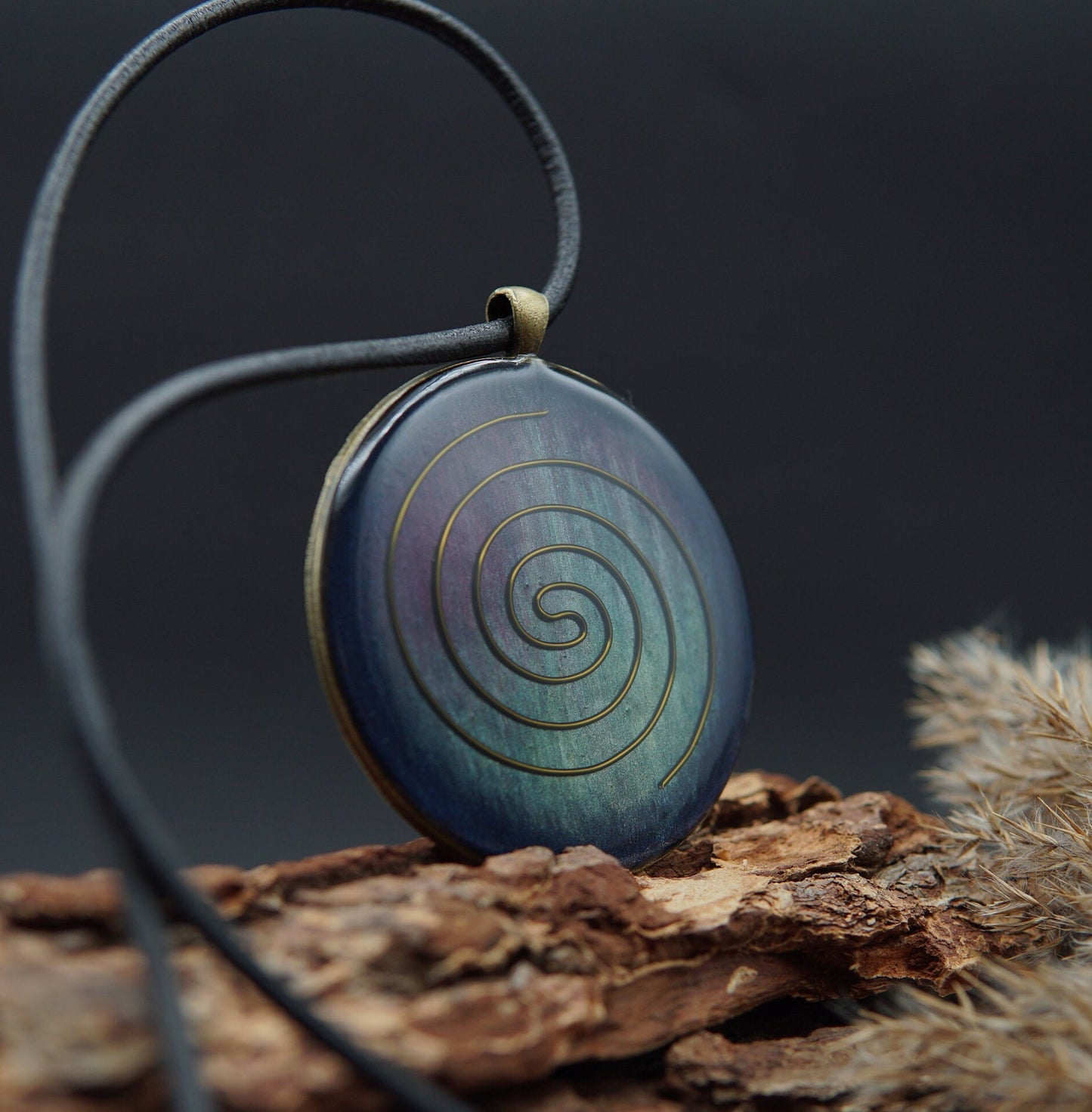 Orgonit Amulett „Aurora“ – Kosmische Spirale für energetischen Schutz