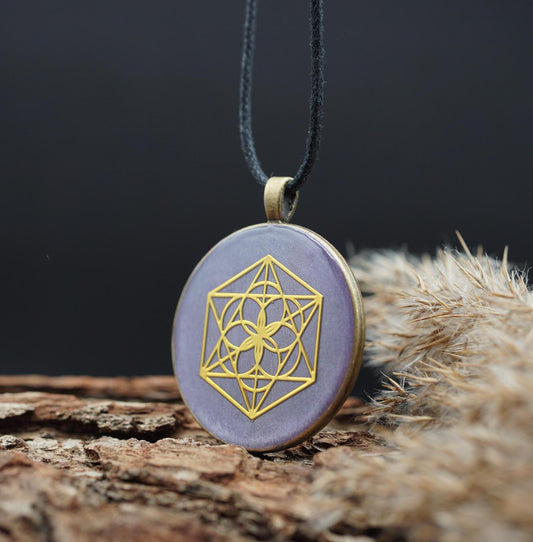 Seed of Life Amulet – Orgonite Energy Pendant for Balance & Unity