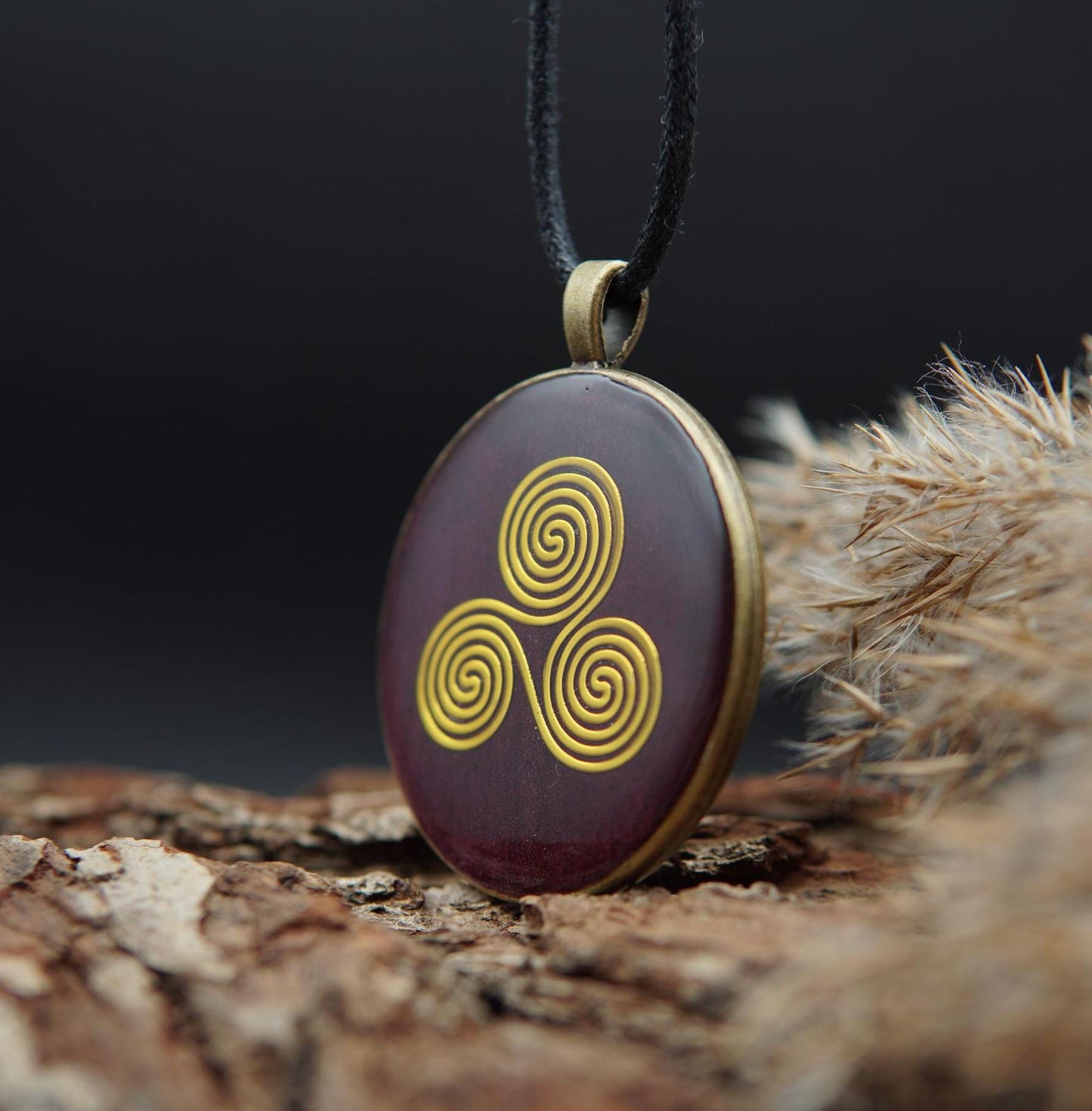 Triskele Orgonit Amulett – Prana Chi Keltischer Talisman in Bordeaux