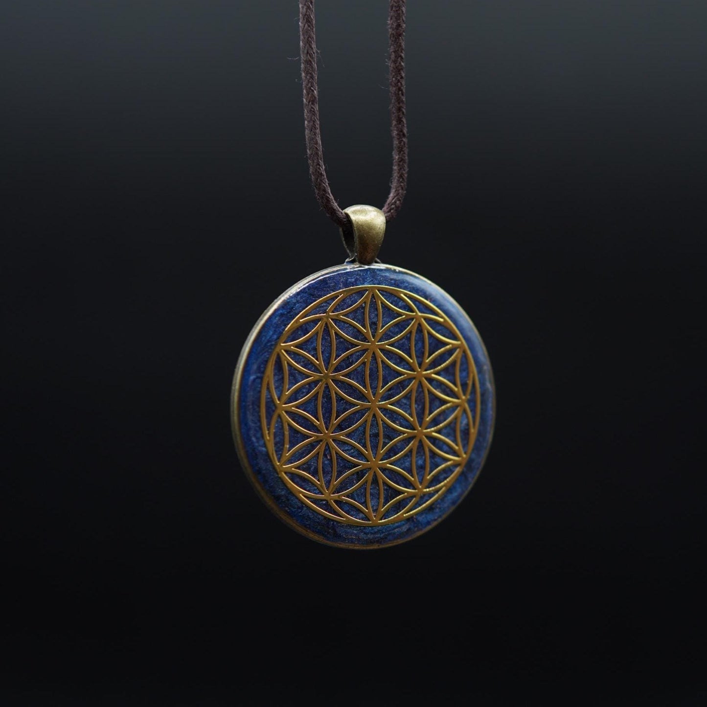 Flower of Life Orgonite Pendant – Blue Unisex Gift with Sacred Geometry