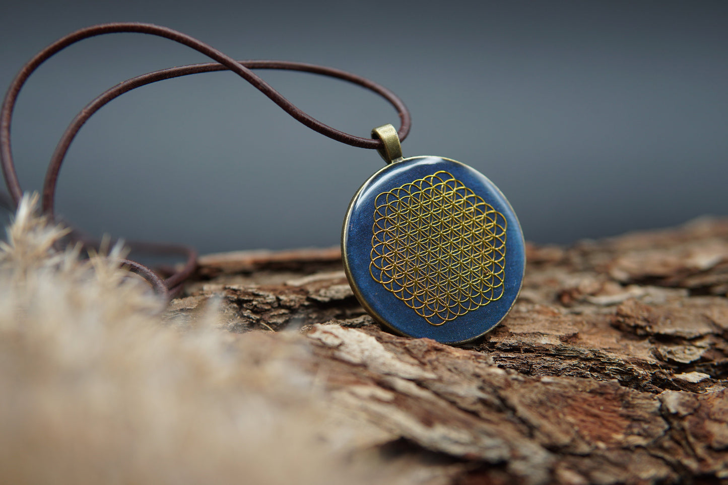Flower of Life Orgonite Amulet – Talisman for Women – Blue Bronze Design