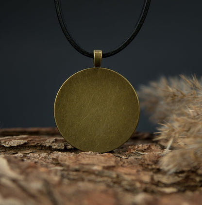 Metatron Orgonit Amulett – Chakra-Farben, Lichtarbeit & spirituelle Balance