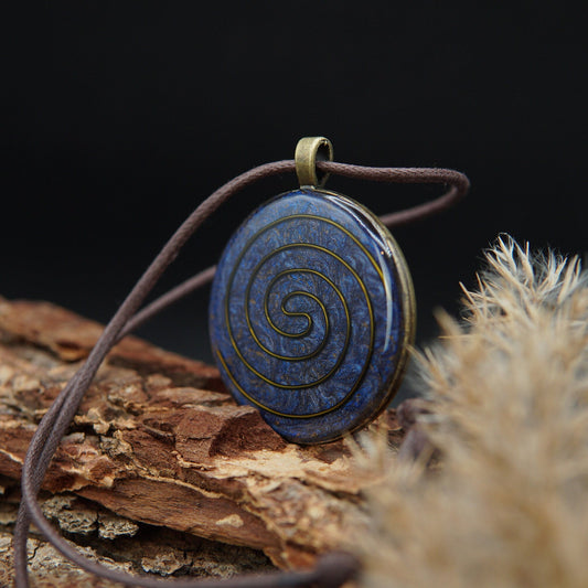 Kosmische Spirale Orgonit – Ajna Chakra Amulett für Intuition, Schutz & Harmonie