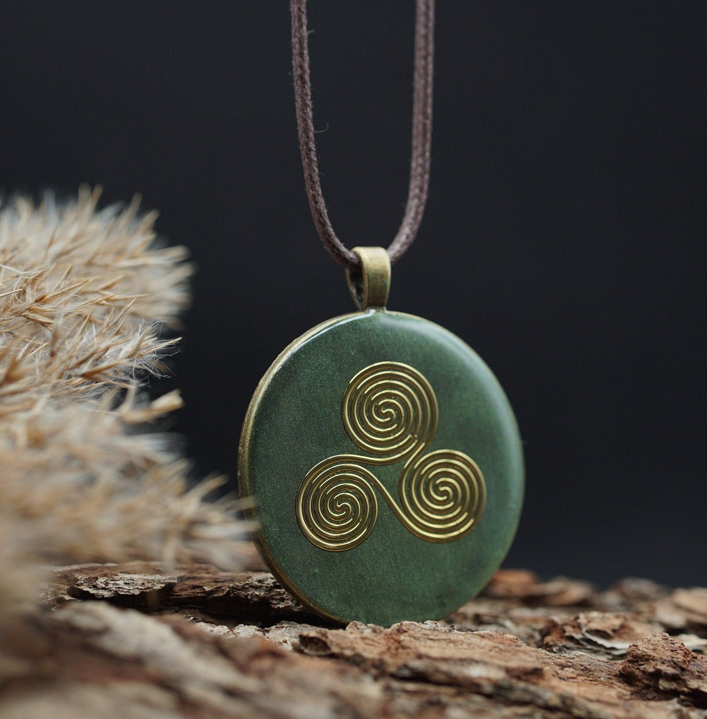 Green Triskele Amulet – Celtic Orgonite for Energetic Cleansing