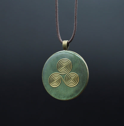 Green Triskele Amulet – Celtic Orgonite for Energetic Cleansing