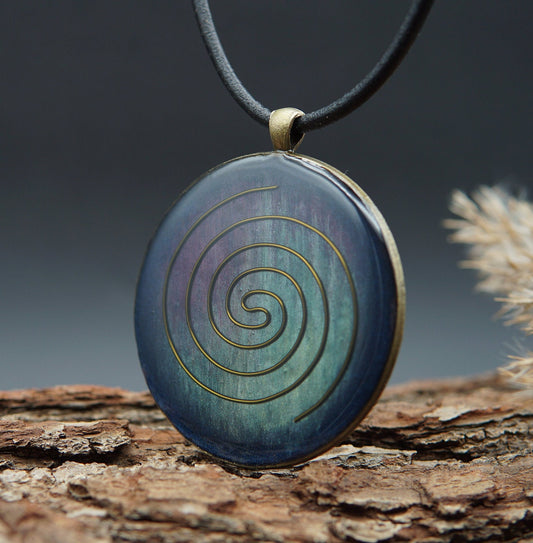 Orgonit Amulett „Aurora“ – Kosmische Spirale für energetischen Schutz