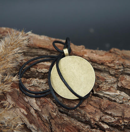 Triskele Orgonit Amulett – Prana Chi Keltischer Talisman in Bordeaux