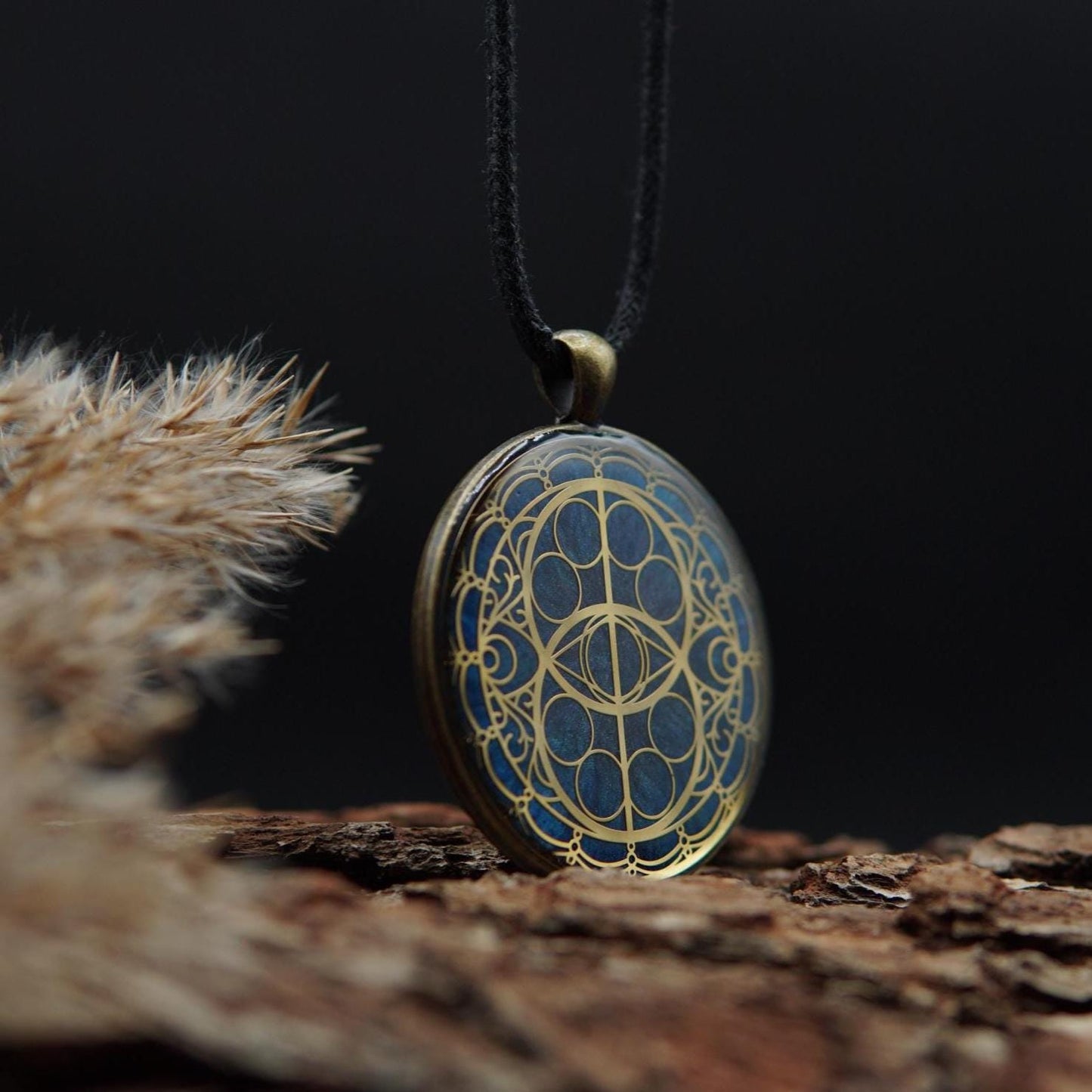 Orgonit Amulett – Schutzamulett mit heiliger Geometrie & Edelsteinen